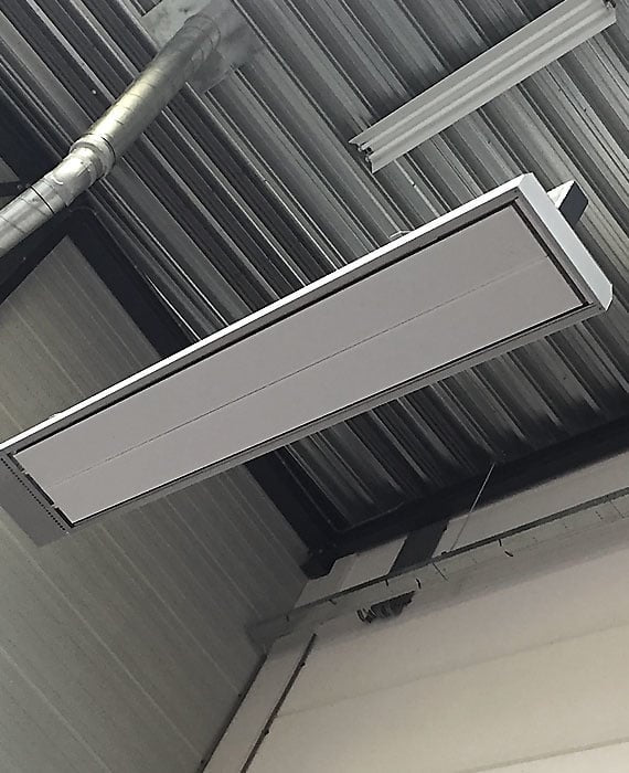 Almacenes y talleres