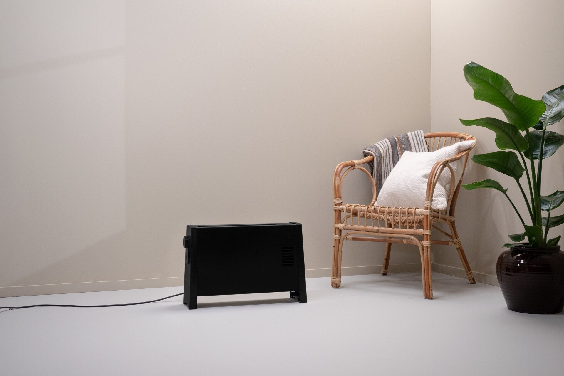 Calefactor eléctrico independiente Adax Vilje Wifi 2000Watt