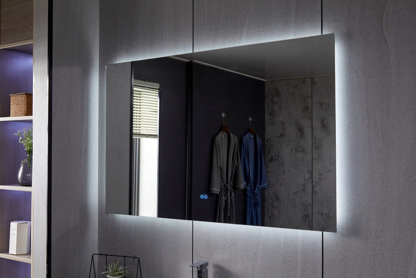 Espejo sin marco con LED, antivaho 60 x 60 cm
