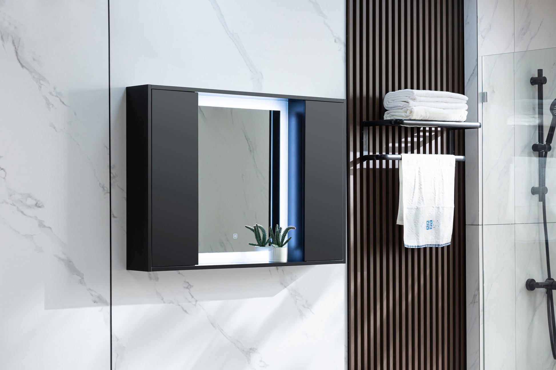 Armario con espejo negro mate con iluminación LED 120 (ancho) x 70 cm (alto)